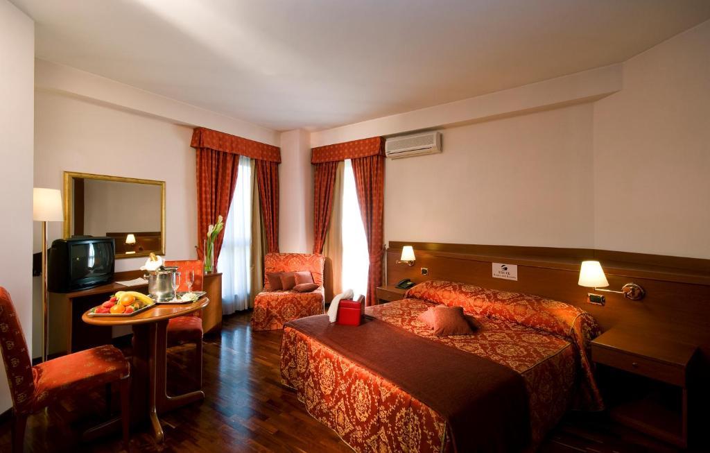 Excel Hotel Roma Ciampino Marino Bilik gambar